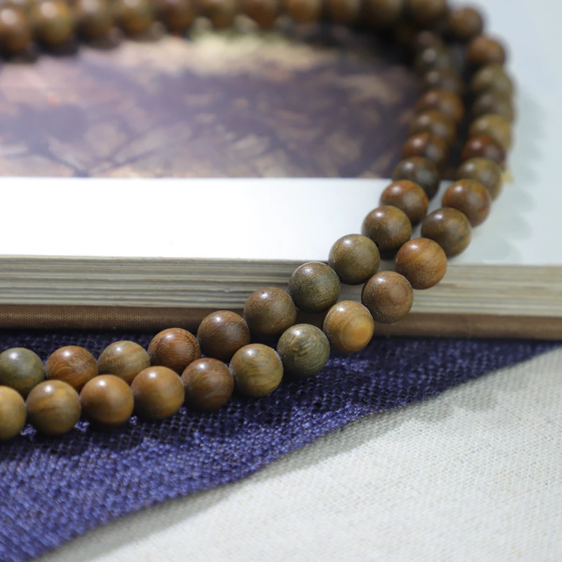 Natural Sandalwood Beaded Rosary Green 108 Pieces Necklace 8mm Adjustable Bracelet Buddhist Prayer Yoga Wooden Beads