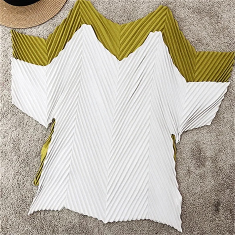 Imagem -06 - Miyake-blusa Plissada Feminina Camiseta Diamante Solta Confortável Tamanho Grande Gorda Emagrecedor Moda Verão Novo 2023