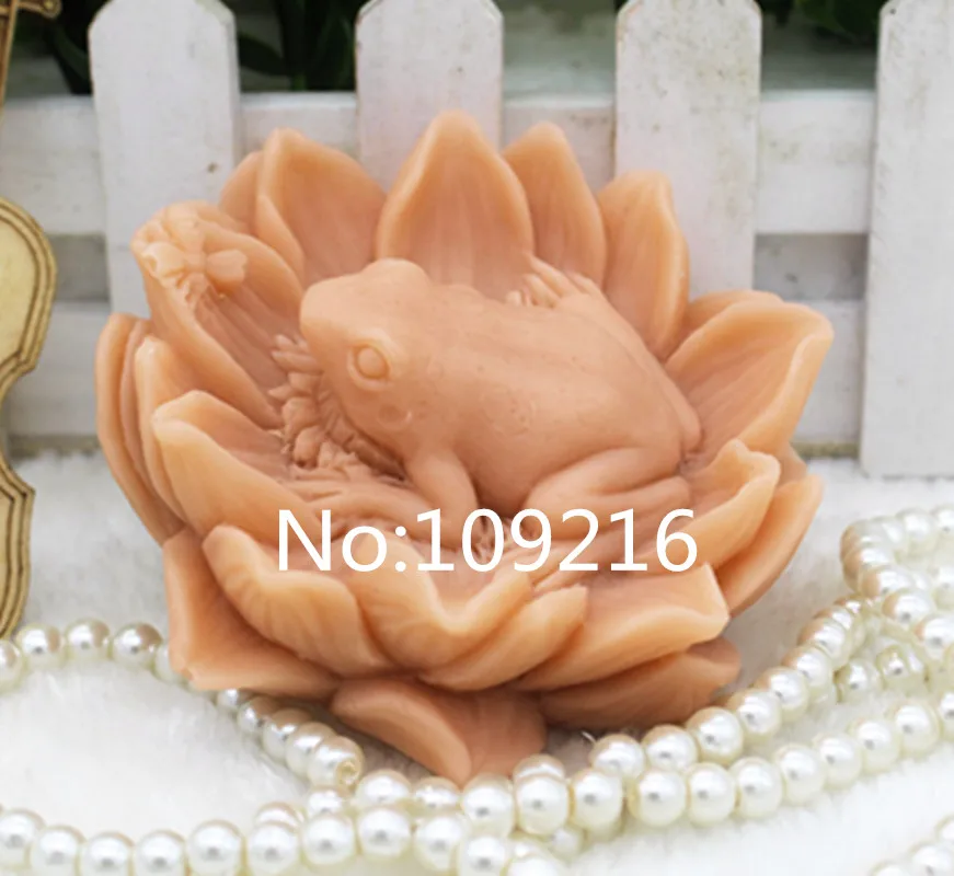 New Product!!1pcs Frog with Lotus (ZX365) Handmade Soap Mold Crafts DIY Silicone Mould