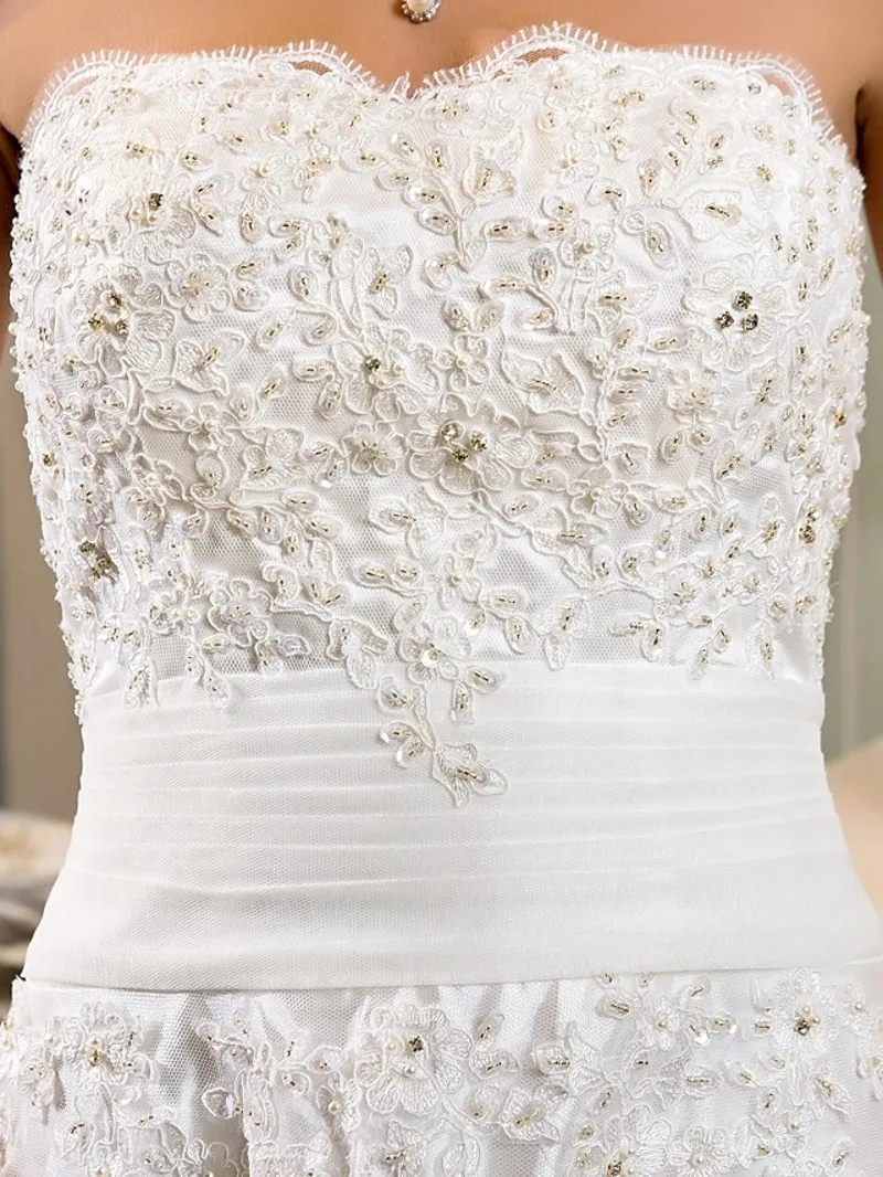 Robe De mariée en dentelle perlée asymétrique, haut et bas, sans bretelles, Illusion Vintage avec des Appliques, Robe personnalisée, 2021