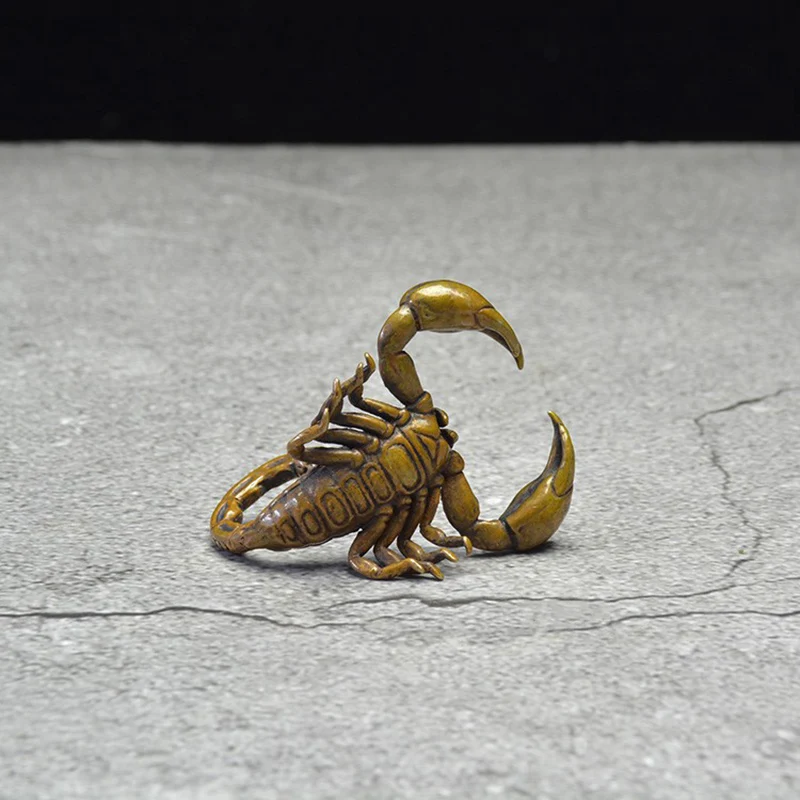 Chinese Classical Copper Scorpion Ornament Animal Figurines Miniatures Tea Pet Vintage Brass Crafts Desk Decorations Accessories