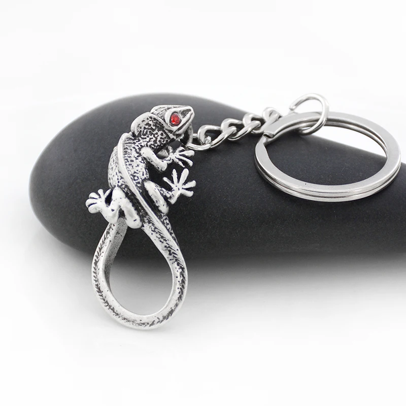 Vintage Silver Color Cute Crystal Eye Lizard & Chameleon Anime Keychain Metal Animal Key Chain Keyring Bag Charm Women Key Ring