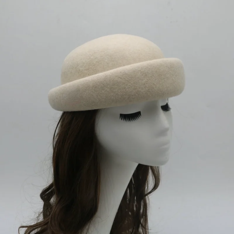 High Grade Classical Solid French Beret Hat Thick White Wool Hat Women Beret Cap Adult Warm Beanies Winter Hat boina feminina