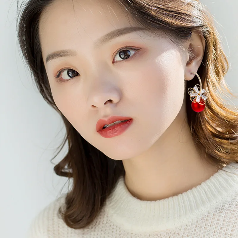 Korean Fashion Girl Earrings Temperament Net Celebrity Wild Red Pearl Crystal Flower Earrings Women's Wholesale Wholesale Gotico