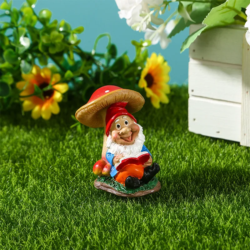 Creative 1pcs Mini Gnome Snail Funny Resin Dwarfs Statue Cute DIY Bonsai Decoration For Desk Garden Sculpture Decor Dropshipping