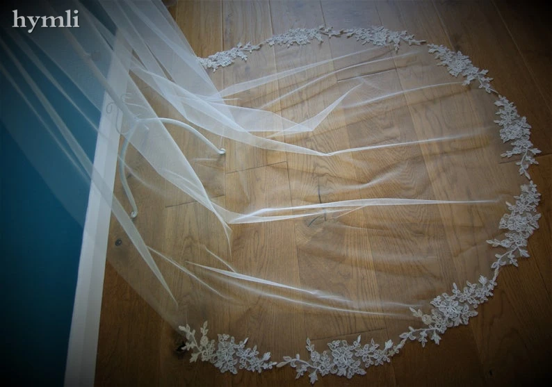 Voile de chapelle en dentelle à une couche, accessoires de mariage en blanc cassé, peigne métallique ivoire sur le dessus