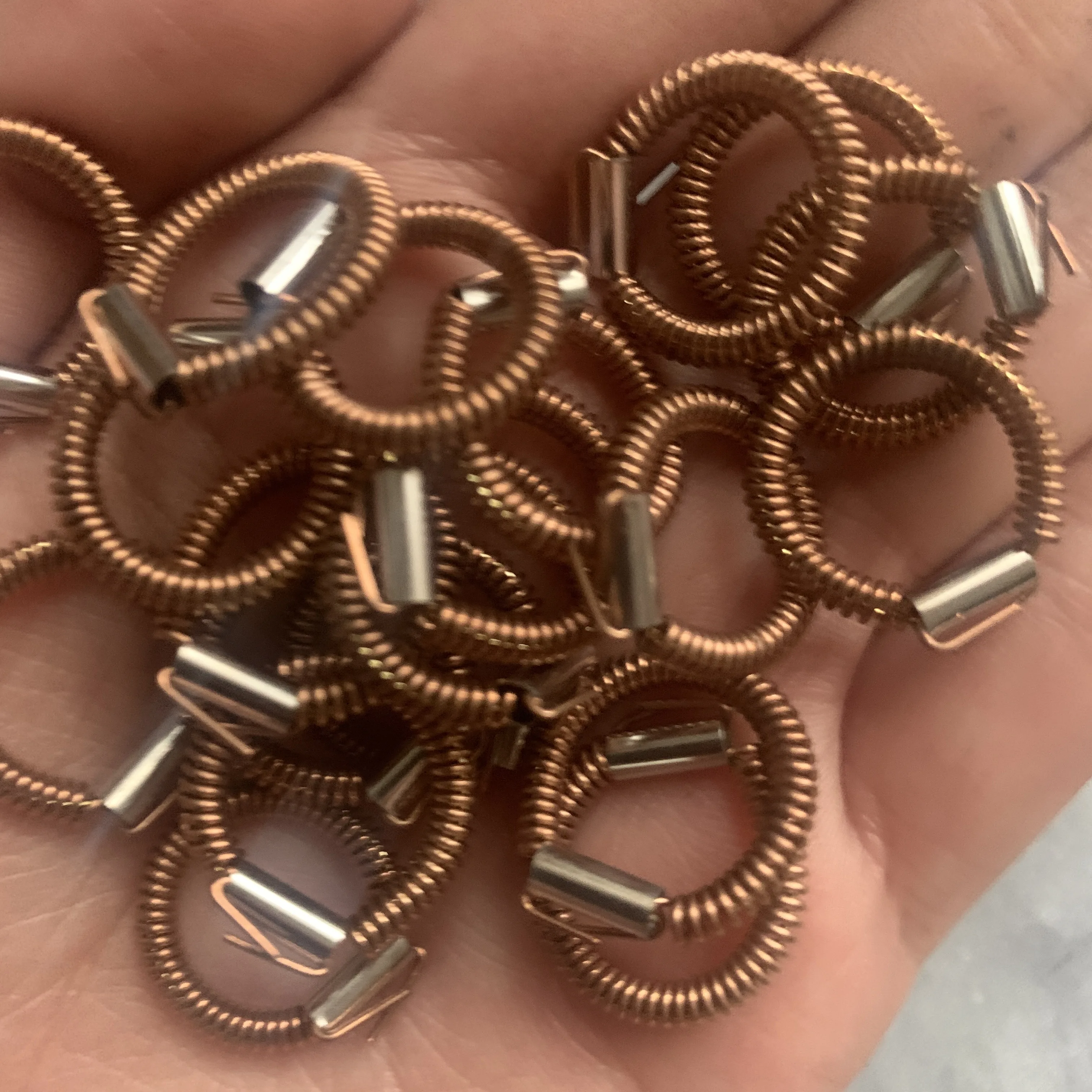 High-Power Stator ฤดูใบไม้ผลิบริสุทธิ์ทองแดงฤดูใบไม้ผลิสำหรับ Makita 2-26/0810/65 Electric Pick/9523/4100เครื่องหินอ่อน C7หู King