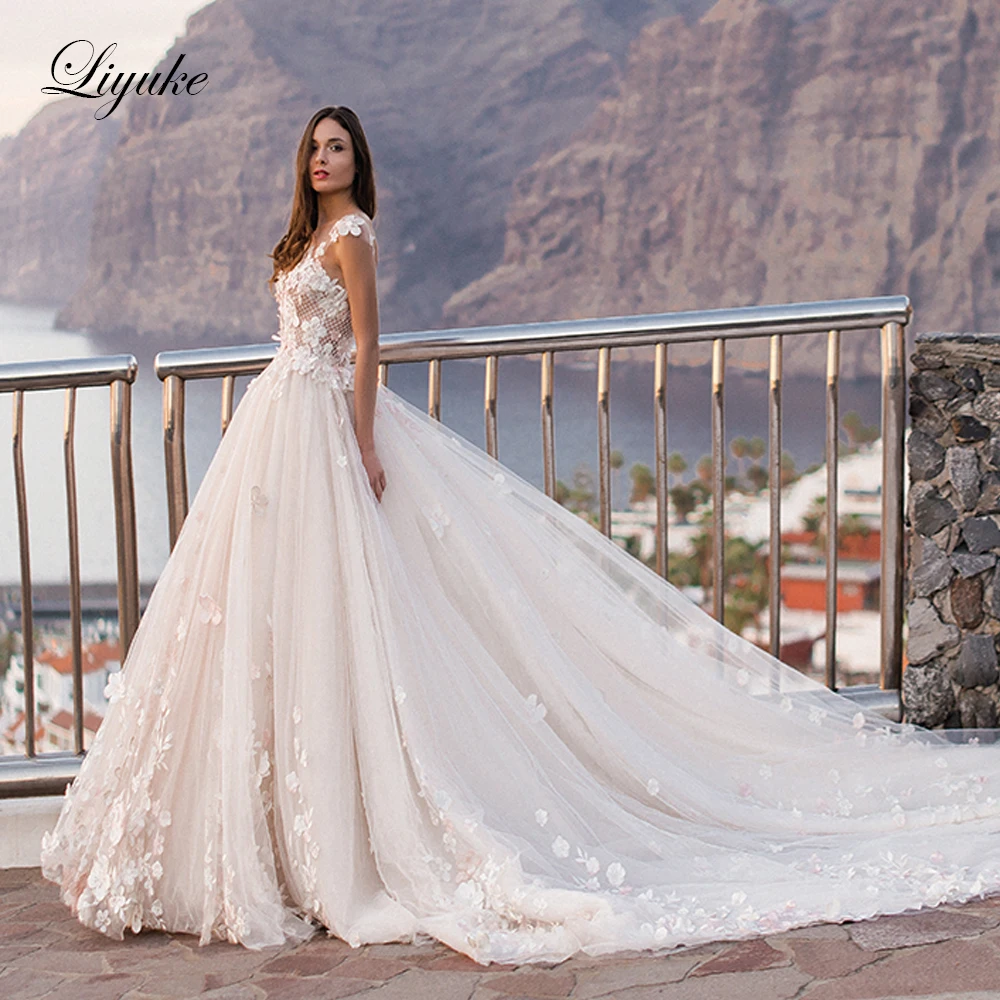 Liyuke Precioso vestido de novia de línea A con espalda en V Elegante vestido de novia de lujo de tul de malla