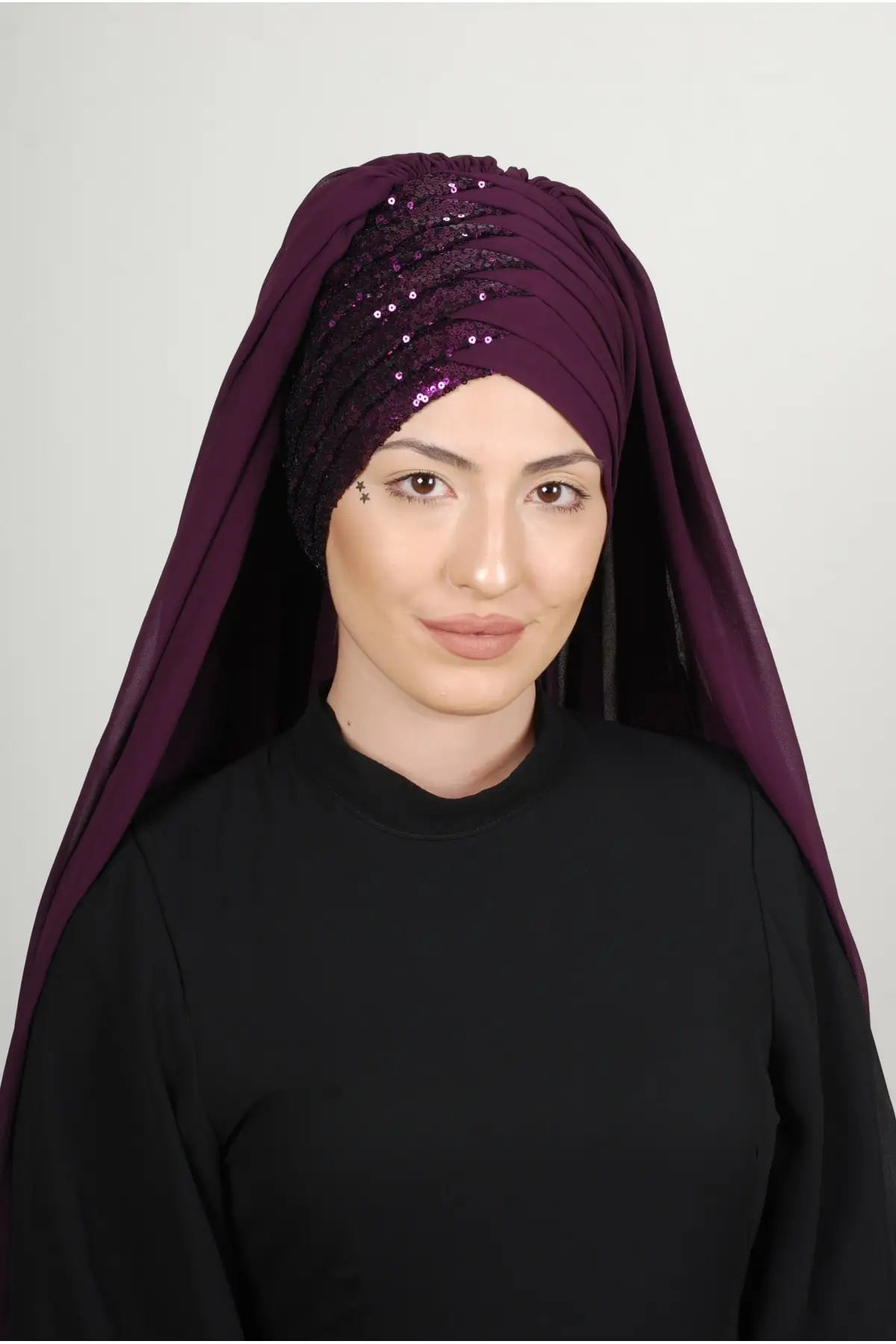 Women Damson Sequined Ready Turban