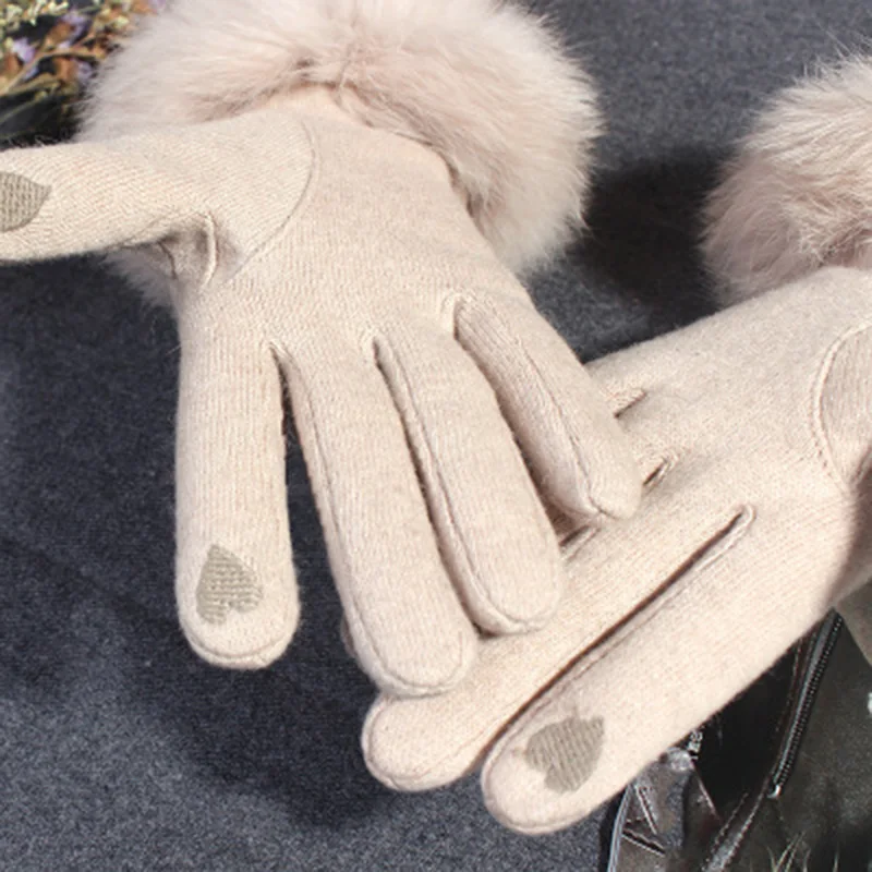 Rabbit Fur Gloves Female Winter Velvet Thicken Warm Mittens Cashmere Full Finger Embroidery Wool Touch Screen Driving Gloves H65