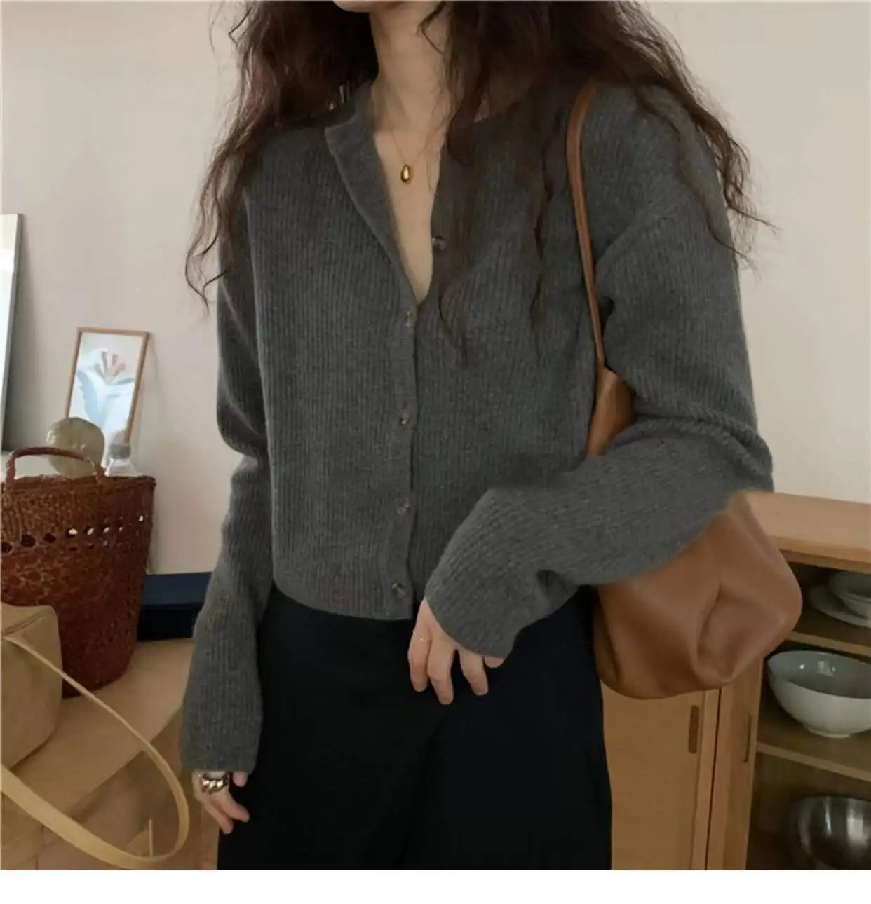 Fashion cashmere knit cardigan women spring and autumn new round collar Korean sweater loose short jacket sweater coat