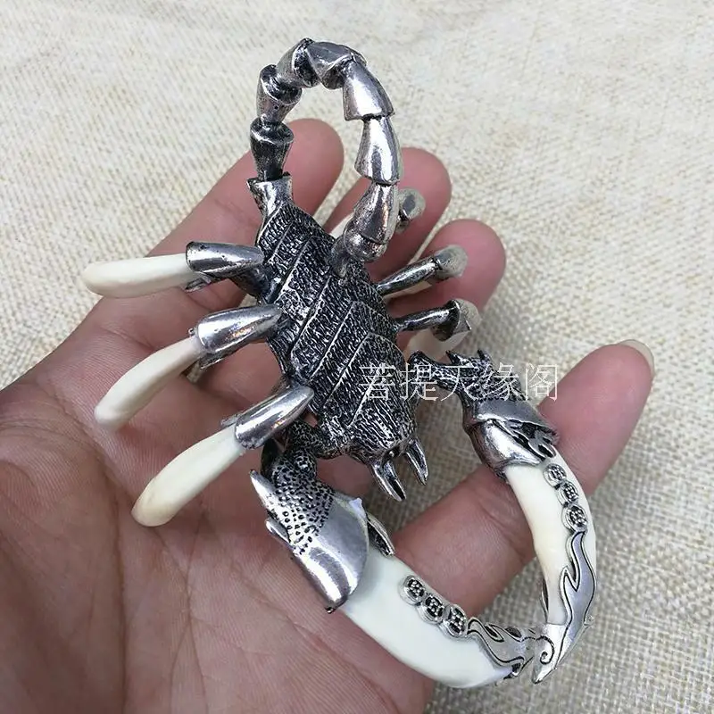 

Teeth of wolves Tibetan silver Scorpion Pendant decorate Statues Free shipping