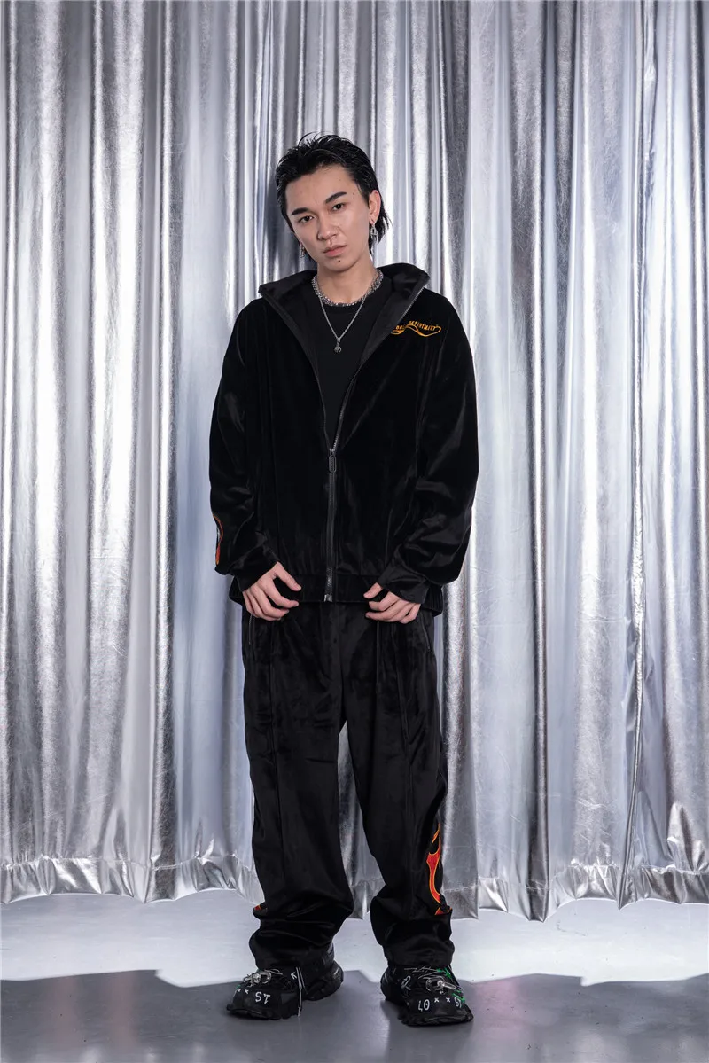 2 Pieces Set Men Embroidery Velvet  Zipper Jacket and Elastic Waist Loose Straight Pants Sweatsuit Hip Hop Tracksuits Sweatsuit