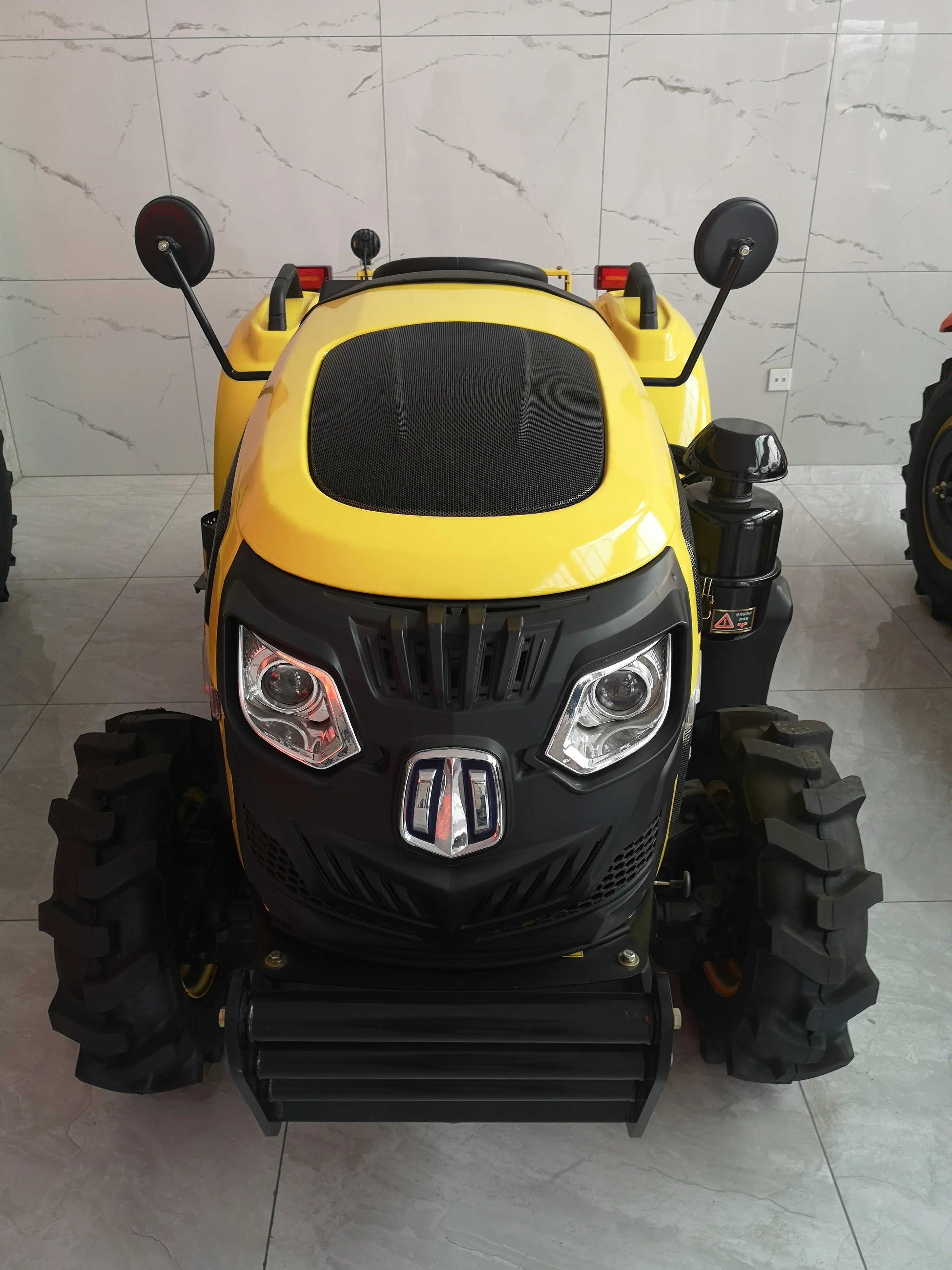 2021 New  Farm Equipment Compact Orchard Machine Agricultural Tractors Greenhouse Micro Tractors