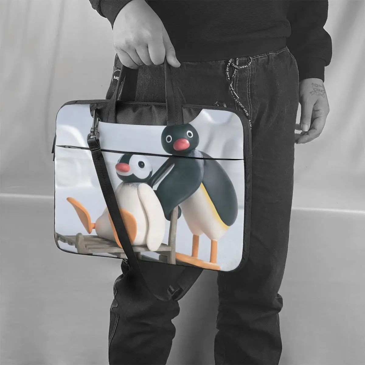 Pingu Laptop Bag Case Protective Vintage Computer Bag Bicycle Crossbody Laptop Pouch