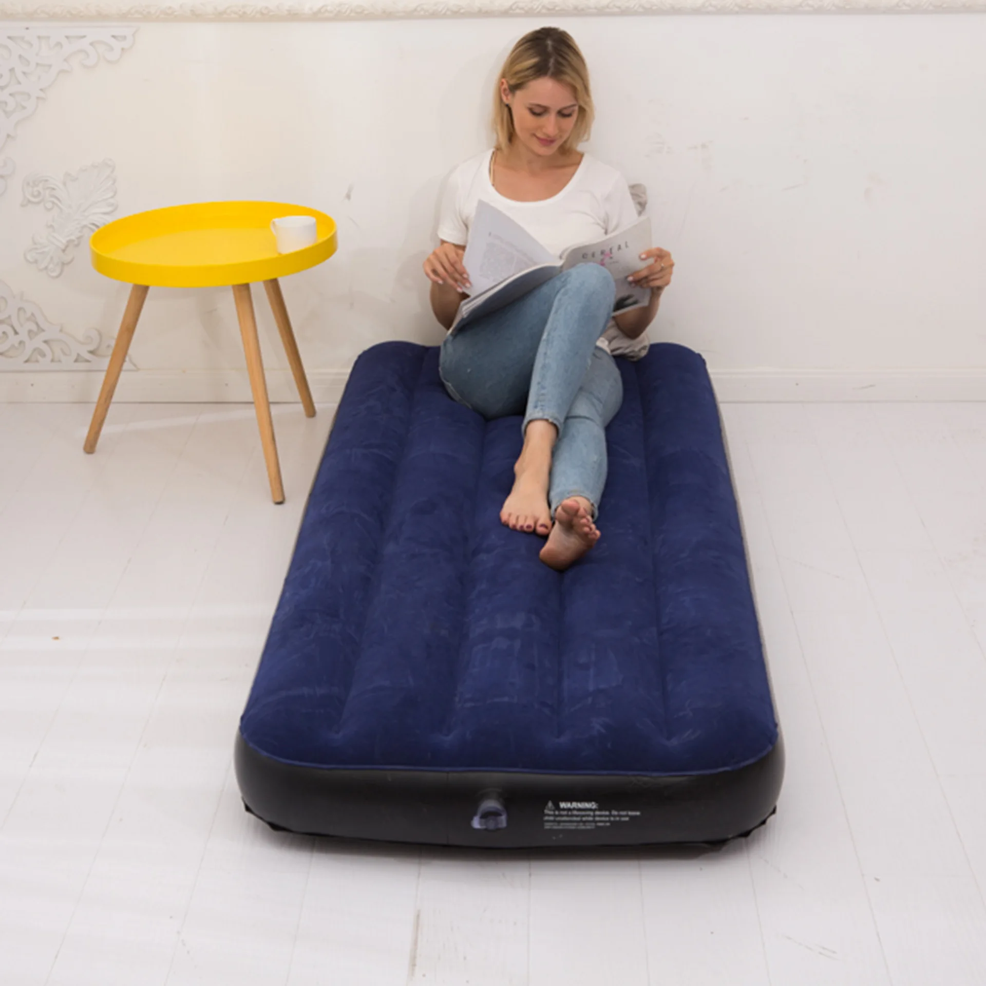 Household Simple Navy Blue Inflatable Mattress Foldable Inflatable Nursing Bed Outdoor Garden Lazy Inflatable Sofa with Air Pump