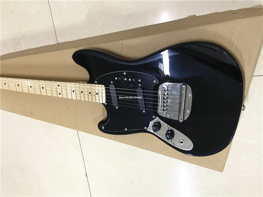 High quality custom board left hand electric guitar maple fingerboard can be customized free shipping