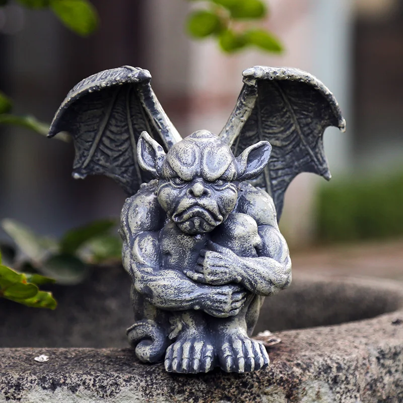 

Funny Monster Garden Resin Statue Flying Demon Sculpture Room Desk Ornament Home Shop Garden Decor Party Decoration Dropshipping