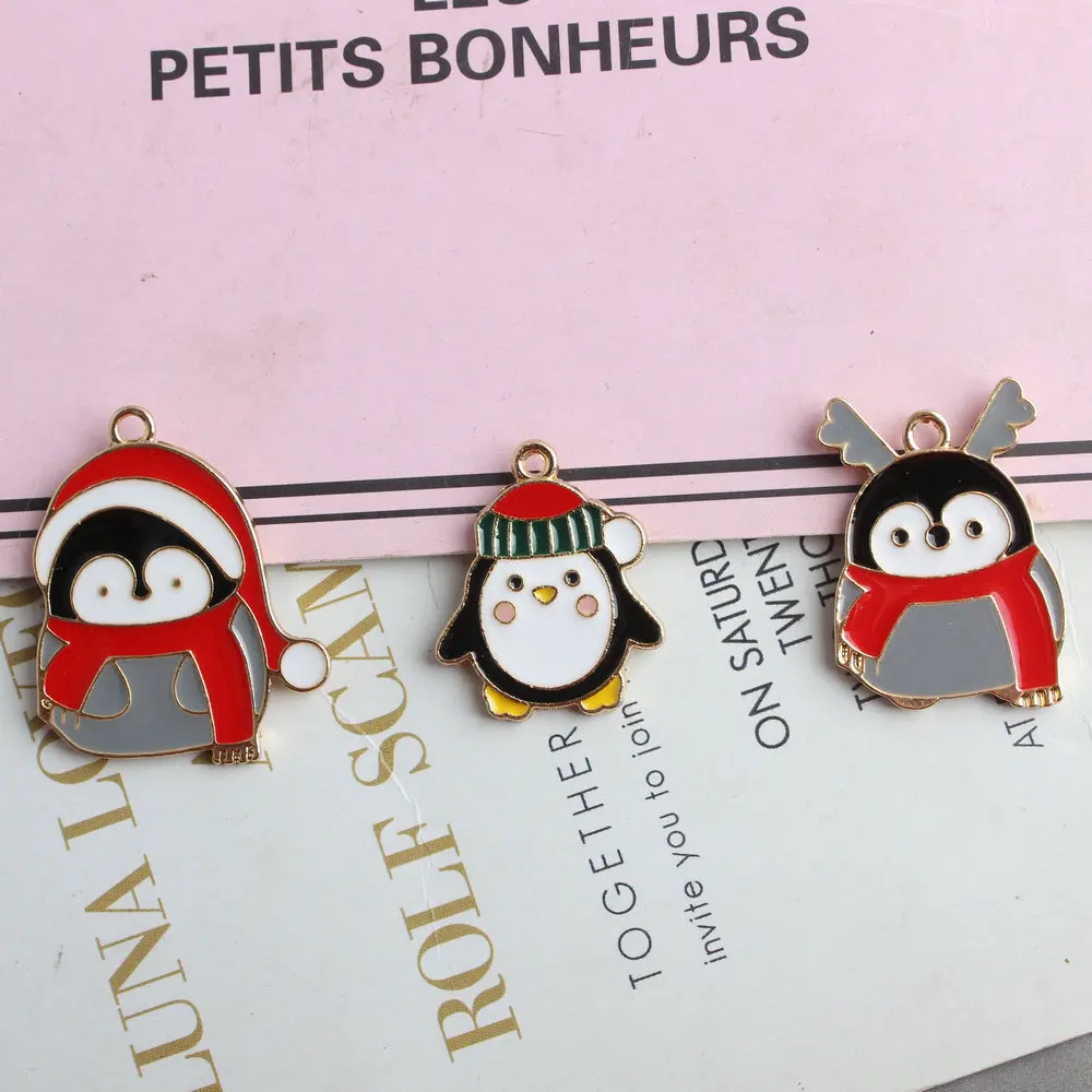 MuhNa 10pcs Animal Enamel Tiny Penguin Charms Alloy Gold Tone Animal Pendant Bracelet Earrings Jewelry Making Accessory