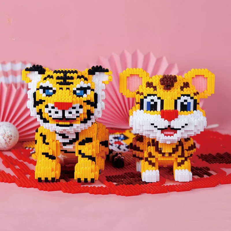 Micro Cartoon Tiger Piggy Bank Block DIY 3D Cute Fortune Money Box Diamond Building Bricks Toy for Children no Box