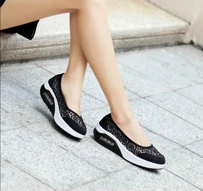 Fashion Summer Women Platform Shoes Woman Flat Casual Pleat Heel Shoes Lady Slip On Mesh Comfort Plain Black Shoes lace women