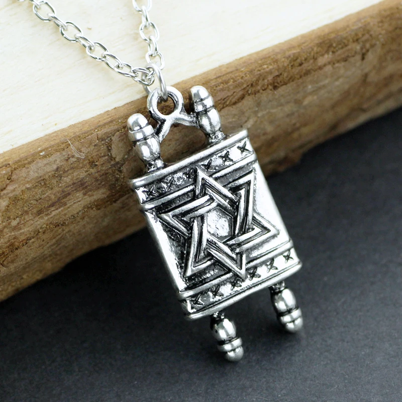 Jewish Hebrew Sefer Torah Scroll Religious Men Pendant Necklace Women With Star Of David Amulet Necklace