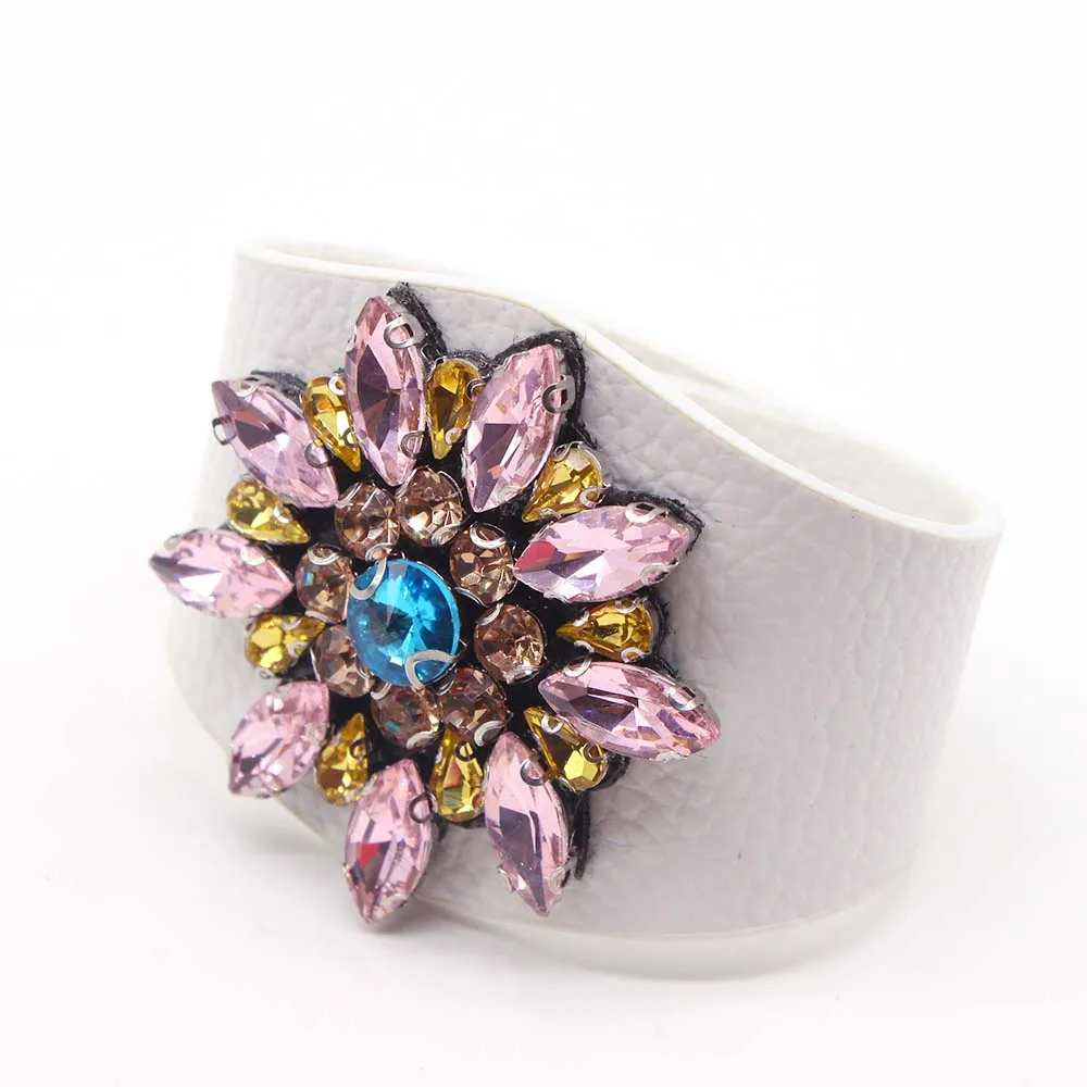 European Fashion Punk Wide Crystal Flowers Leather Bracelets for Women Charm Cuff Bracelet Statement Jewelry