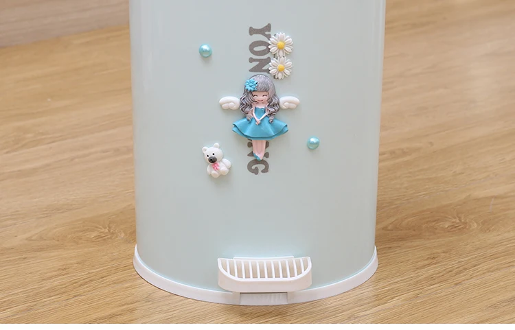 7L/9L dibujos animados Linda basura Can pie Pedal hogar sala de estar dormitorio cubo de basura para cocina con tapa cubo de plástico rosa