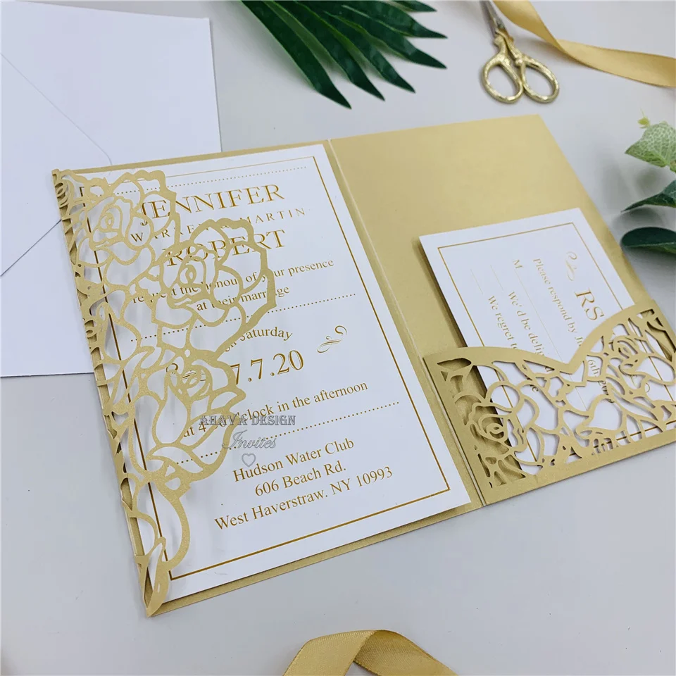 Splendid Gold Customized Laser Cut wedding invitations With RSVP Card And Belly Band, invitaciones de 15