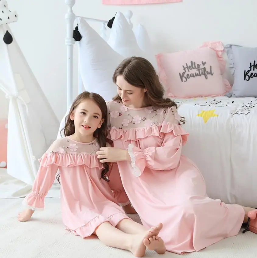 Baby cotton princess 3D flower pajamas children ruffles Comfortable sleep dress kids home clothes high quality nightgown wz249