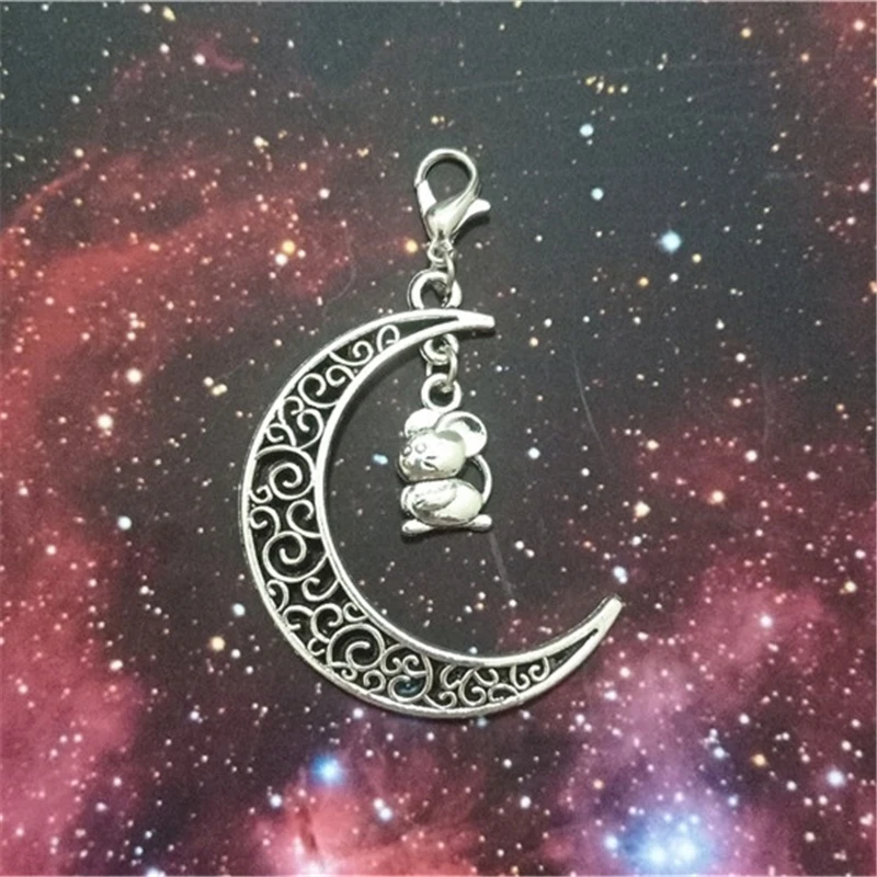 2 Pcs Big Moon Clip Cartoon Mouse Clip Animal Charm Bracelet Clip on Pendant, Fantasy Jewellery