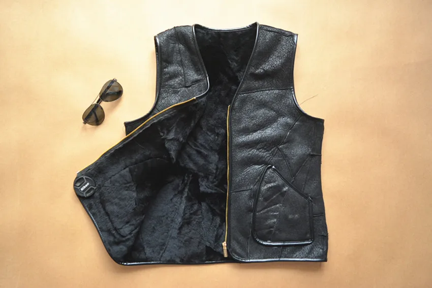 2022 Men's Genuine Leather Sheepskin Velvet Leather and Fur in One Panel Vest Winter V-neck Warm Padded Sheepskin Vest