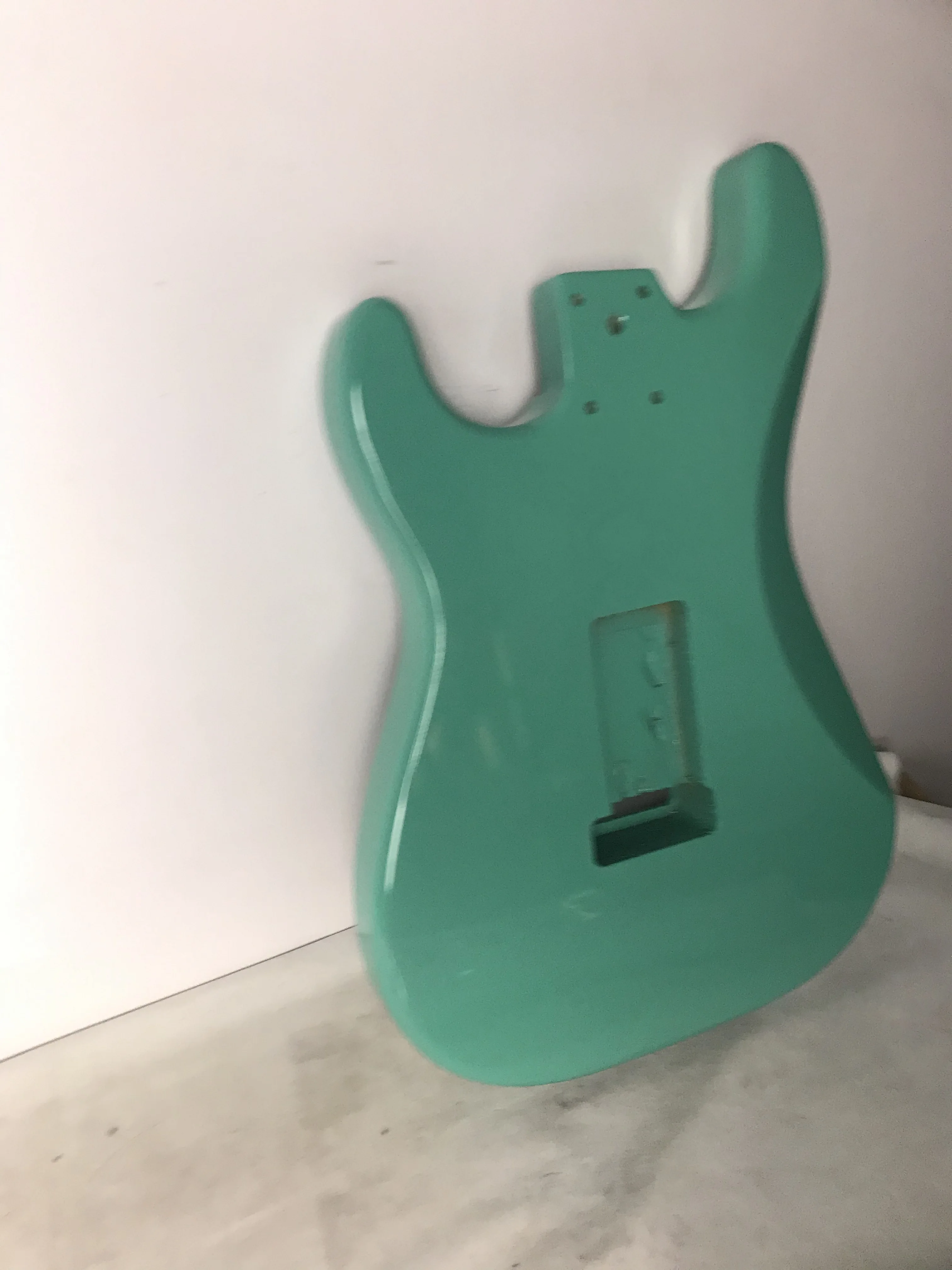 ST  SSS Guitar Body, DIY Fender Style Electric Guitar Barrel, Green, Unfinished