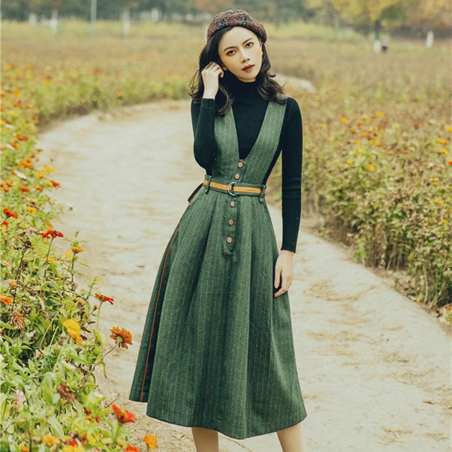 Abiti invernali eleganti da donna maglione lavorato a maglia nero Vintage e abito canotta in lana a righe verdi con cintura set coordinati da 2 pezzi AliExpress