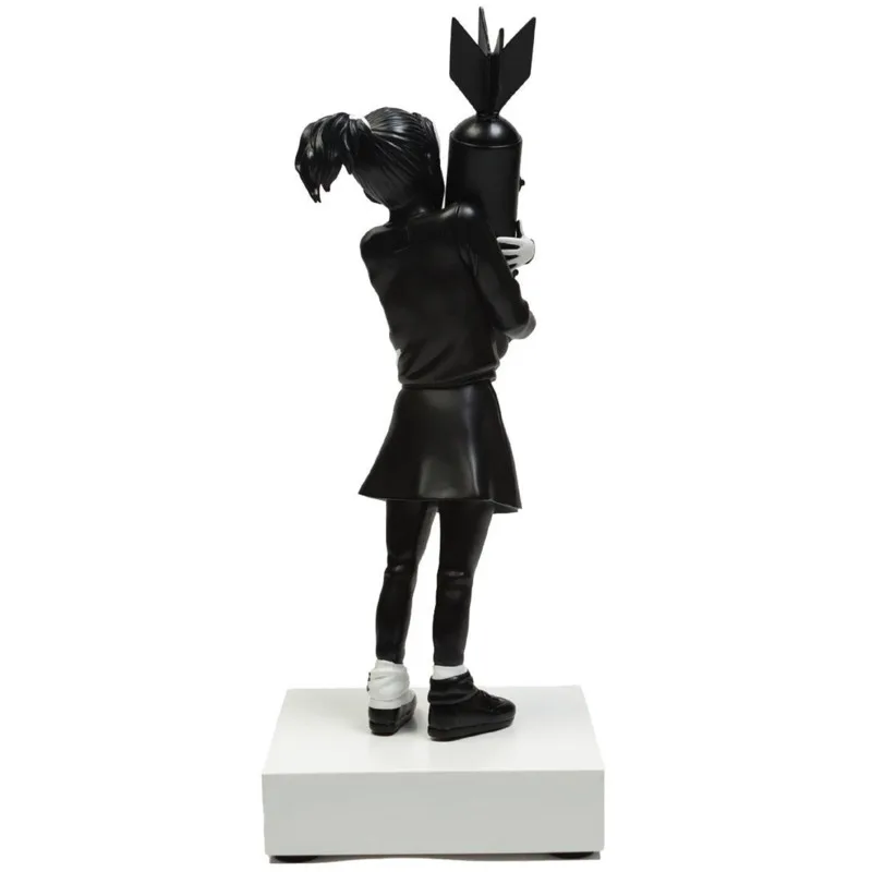 Imagem -05 - Banksy Bomba Menina Bomba Hugger Estátua Abraçando Paz Bomba Menina Rua Arte Resina Escultura Ornamento Decoração do Escritório em Casa 33cm