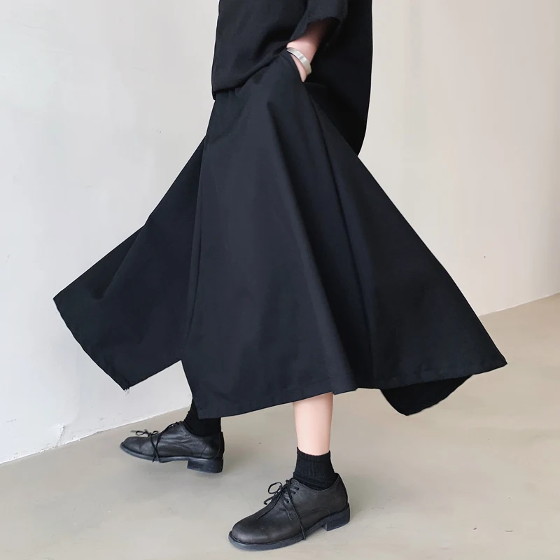 

Men's trousers South Korean summer culottes men's shorts loose culottes hairstylist slacks female lovers skirt Yamamoto style