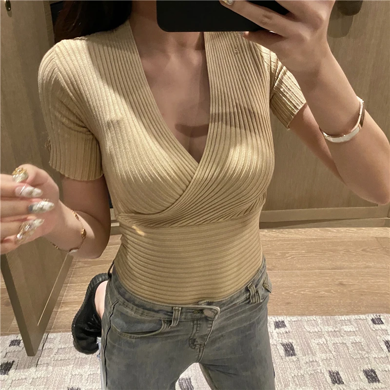 Summer Knitting Sweater Women Pull Femme Sexy Knitted Vest T-shirt Deep V-neck Cropped Top Well Elastic Tank T Shirt