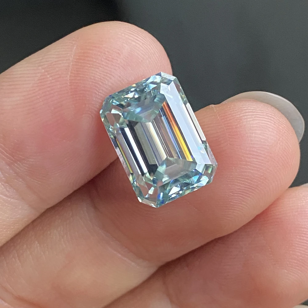 

Meisidian 9x11mm Emerald Cut 5 Carat Excellent Loose Moissanite Light Green Blue Diamond Stone