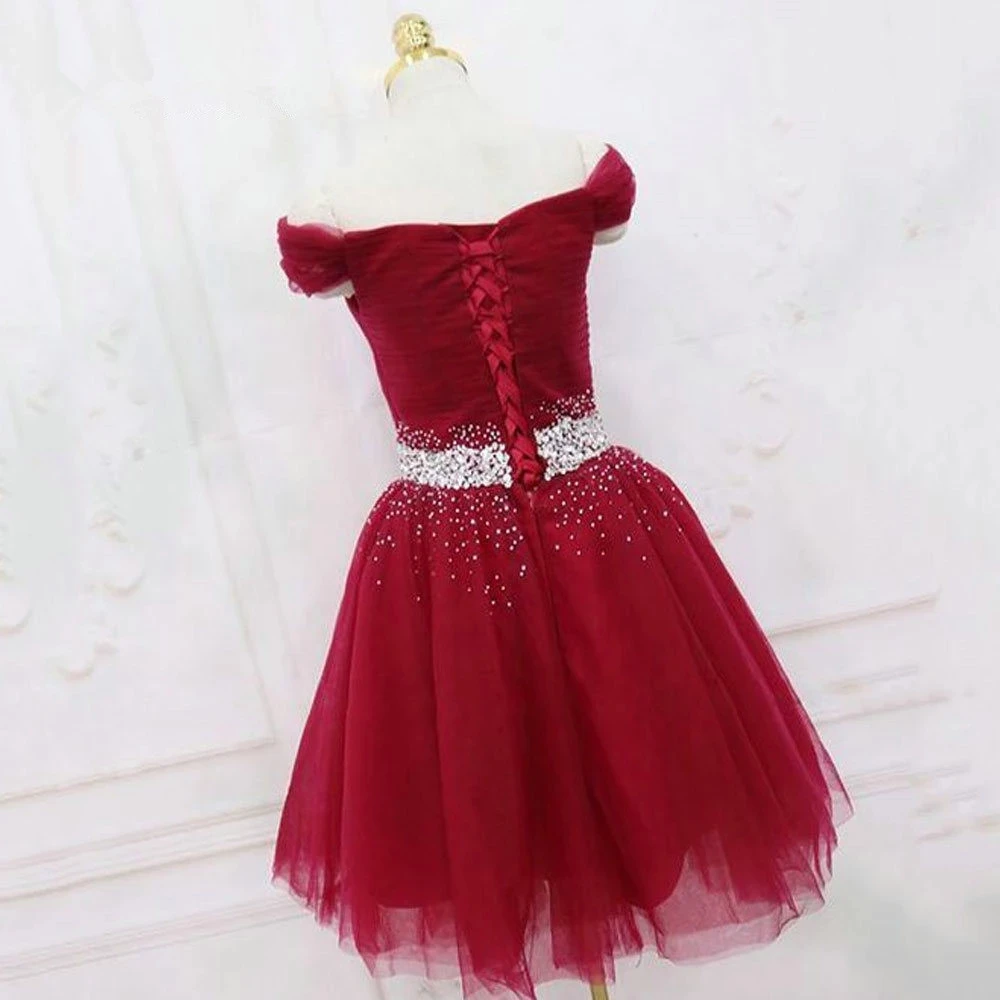 Elegant Homecoming Dresses Beading Off The Shoulder Short Red Formal Party Dress A Line Tulle Vestido De Festa Graduation Gowns