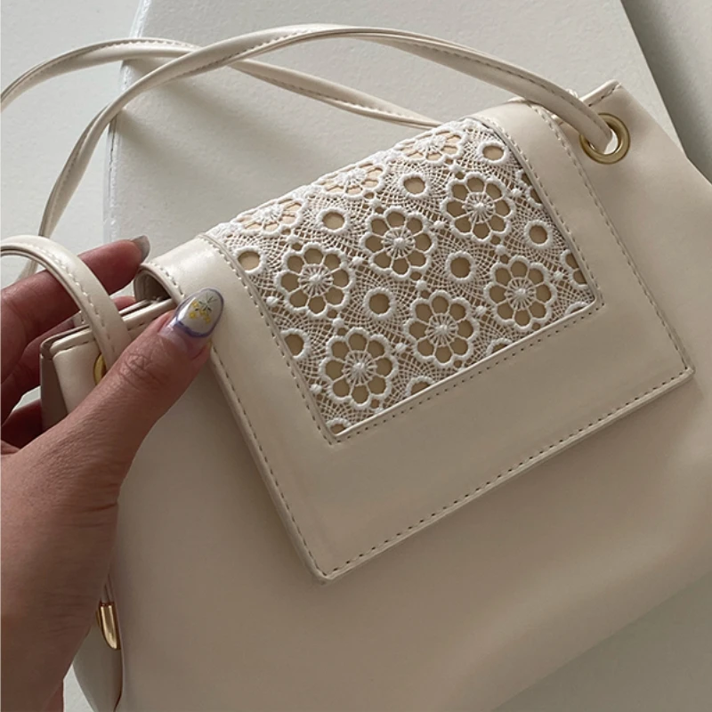 Women White Shoulder Bags Elegant Chic Korean Style Female Daily Crossbody Bag Pleated Underarm Fashion PU Leather All-match Ins