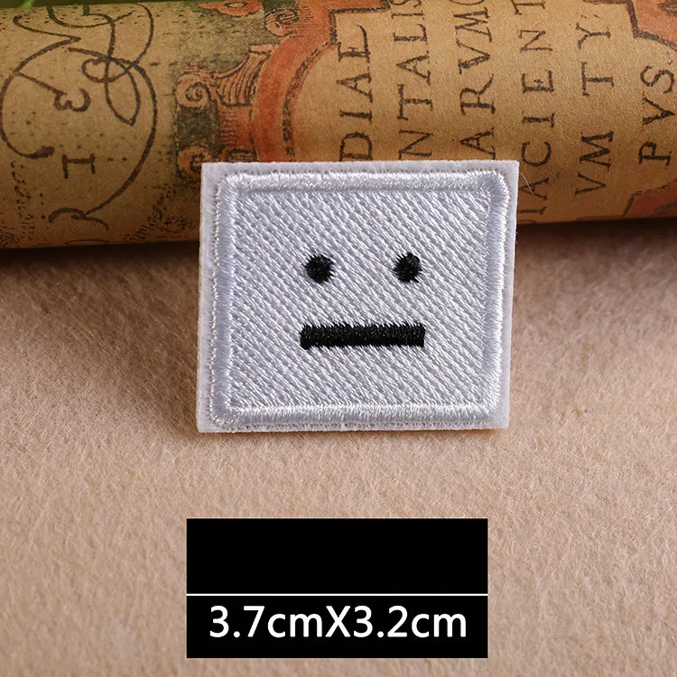 High Quality Square Smiling Face Embroidery Logo Patch Cloth DIY Hat T-shirt Hoodie Wool Clothing Decoration Paste