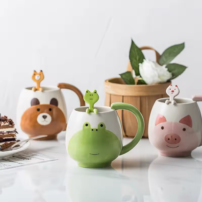 Hand-painted Coffee Cup Lovely Panda/Frog/Cat/Pig Ceramic Mug Teacup include teaspoon LW0321603