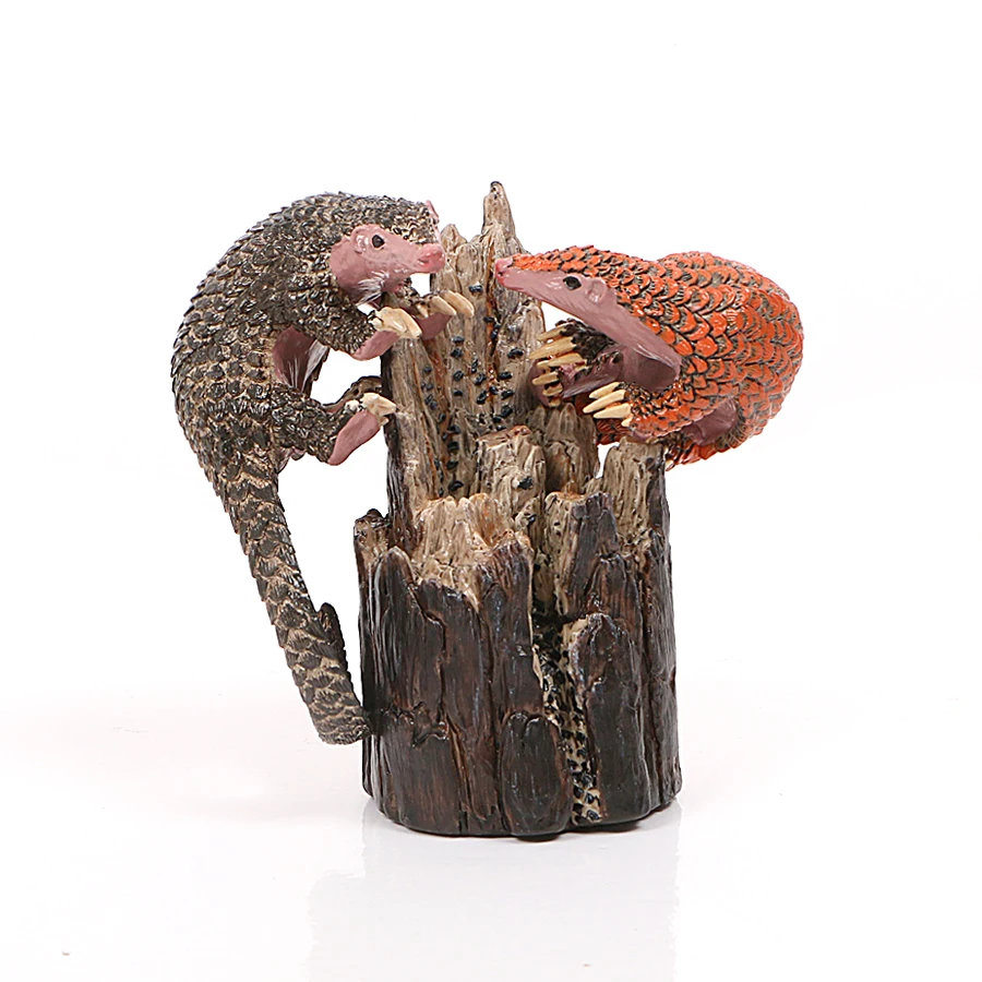 

Simulation Woodland Animals Pangolin Figure with Platform Figurines Model Toys Cute Action Figure Figurine Collection Toy Gift