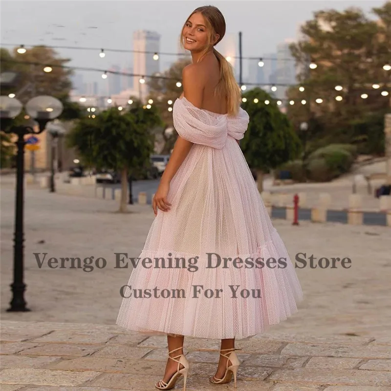 Verngo Off the Shoulder Pink Dot Tulle Prom Dress, querida mangas curtas, vestidos de noite, chá de comprimento, vestidos de festa, 2021