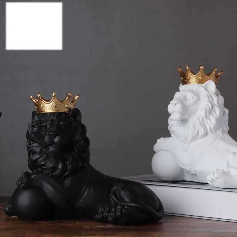 

European Royal King Lion Figurines Resin Crafts Creative Decoration for Living Room Office Desktop Porch TV Cabinet Home Decor