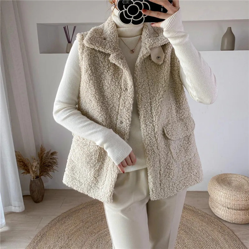 

2020 Winter Vest Jackets Lamb Wool Thicken Warm Waistcoat Women Turn Down Collar Hidden Button Pockets Outwear Sleeveless Coat