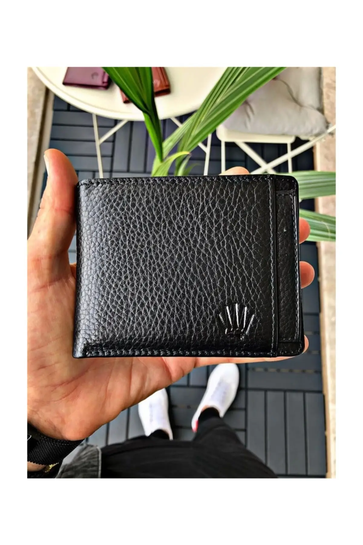 Swan Black Genuine Leather Wallet