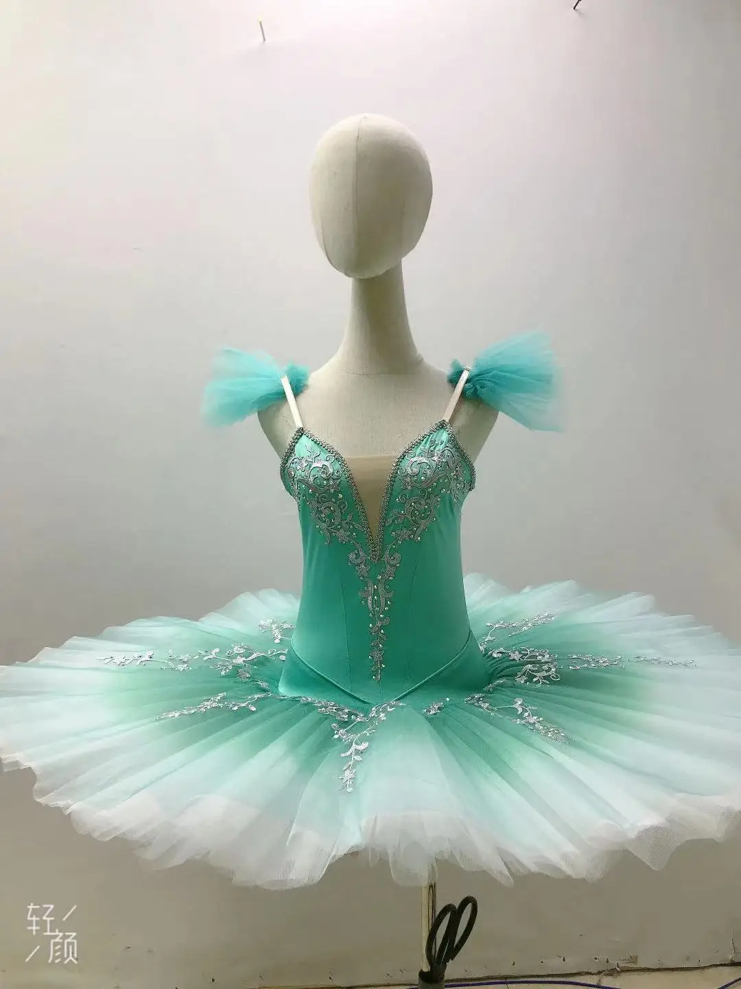 New Ballet  skirt Professional classical Pancake Tutu costumes