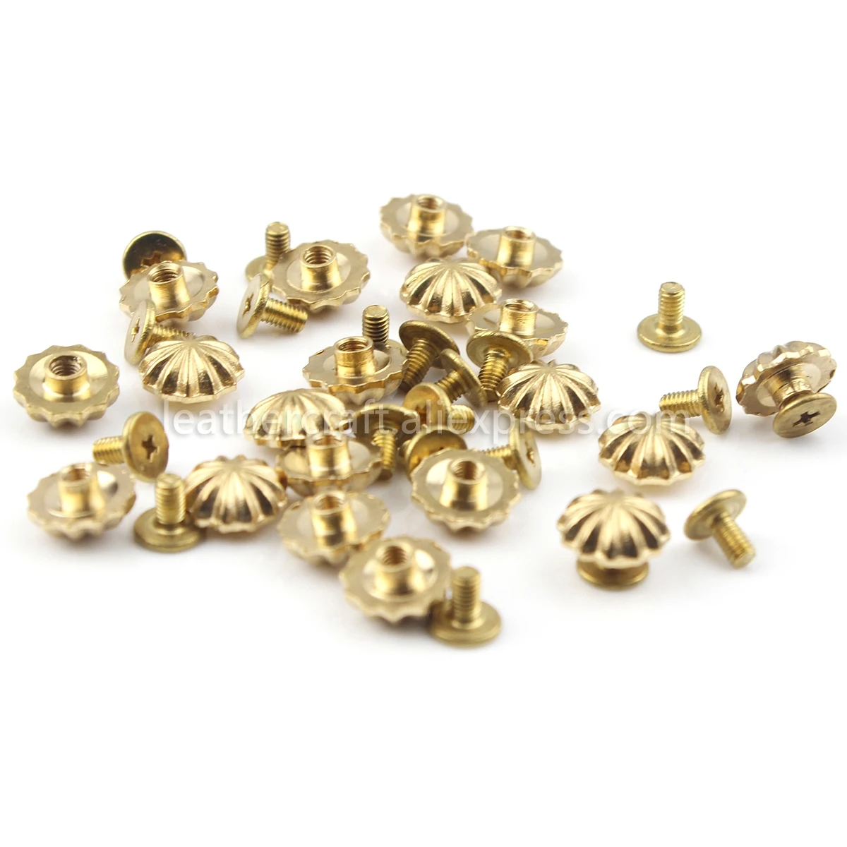 10 pcs in ottone Massiccio vite crisantemo posteriore rivetti studs sacchetto di abbigliamento di Moda di Lusso cinturino in pelle craft decor