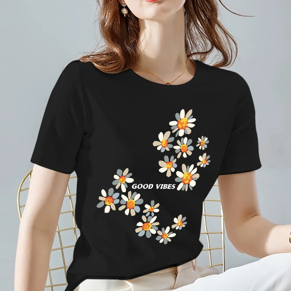 Black All-match Female T-shirt Summer Casual Round Neck T-shirt Daisy Pattern Printing Series Top Fashion Female Clothing Shirt